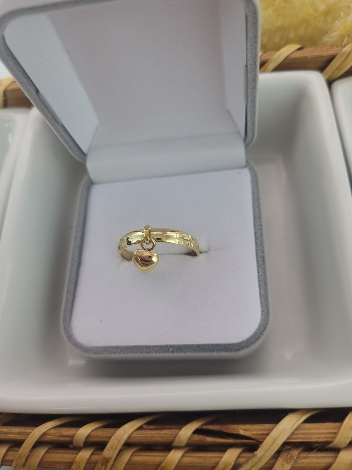 Anel em ouro 18K - Alisson Joias